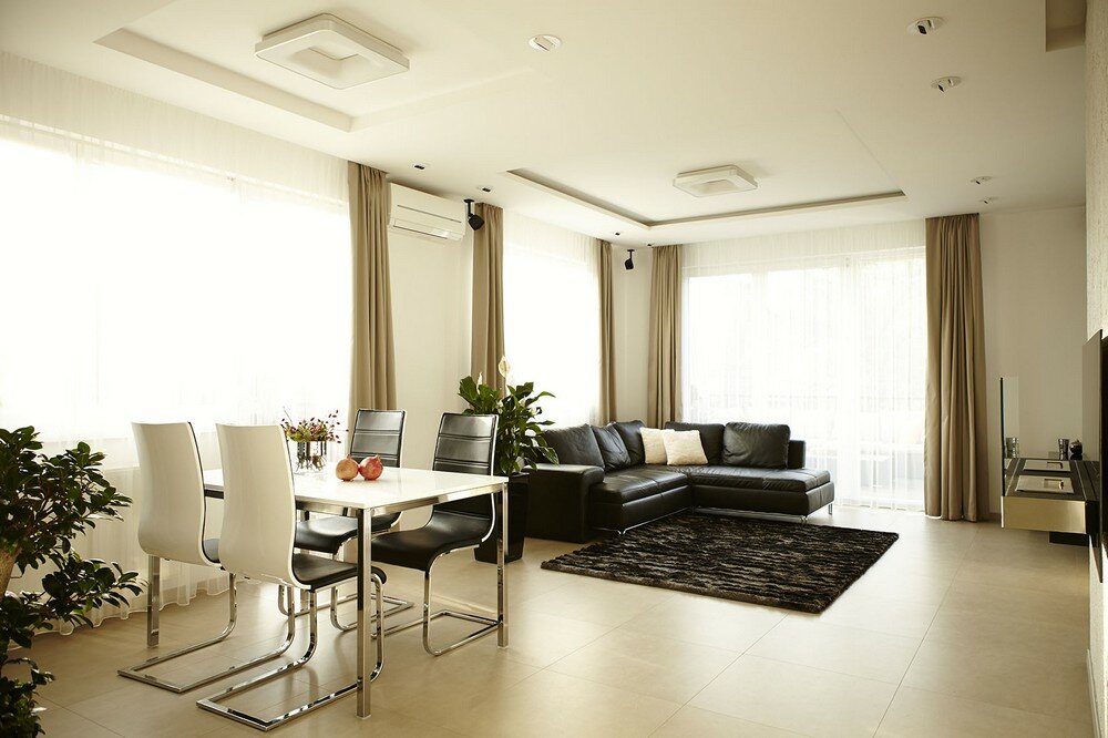 Современный интерьер гостиной в квартире из Будапешта